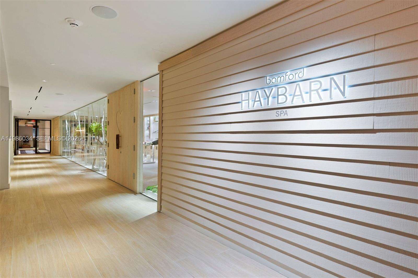 Roney Palace Unit #1512 | Picture 20