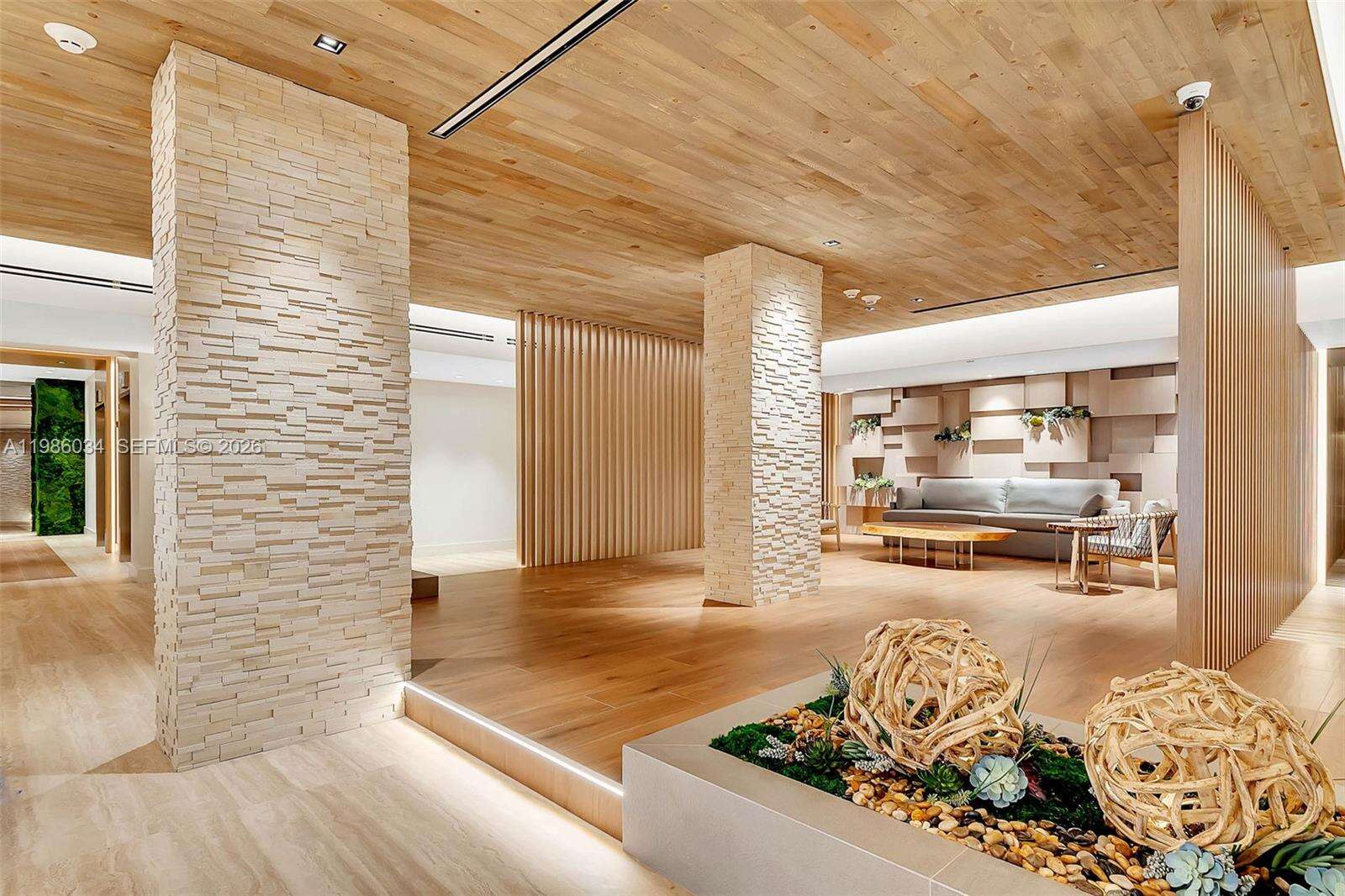 Roney Palace Unit #1512 | Picture 49