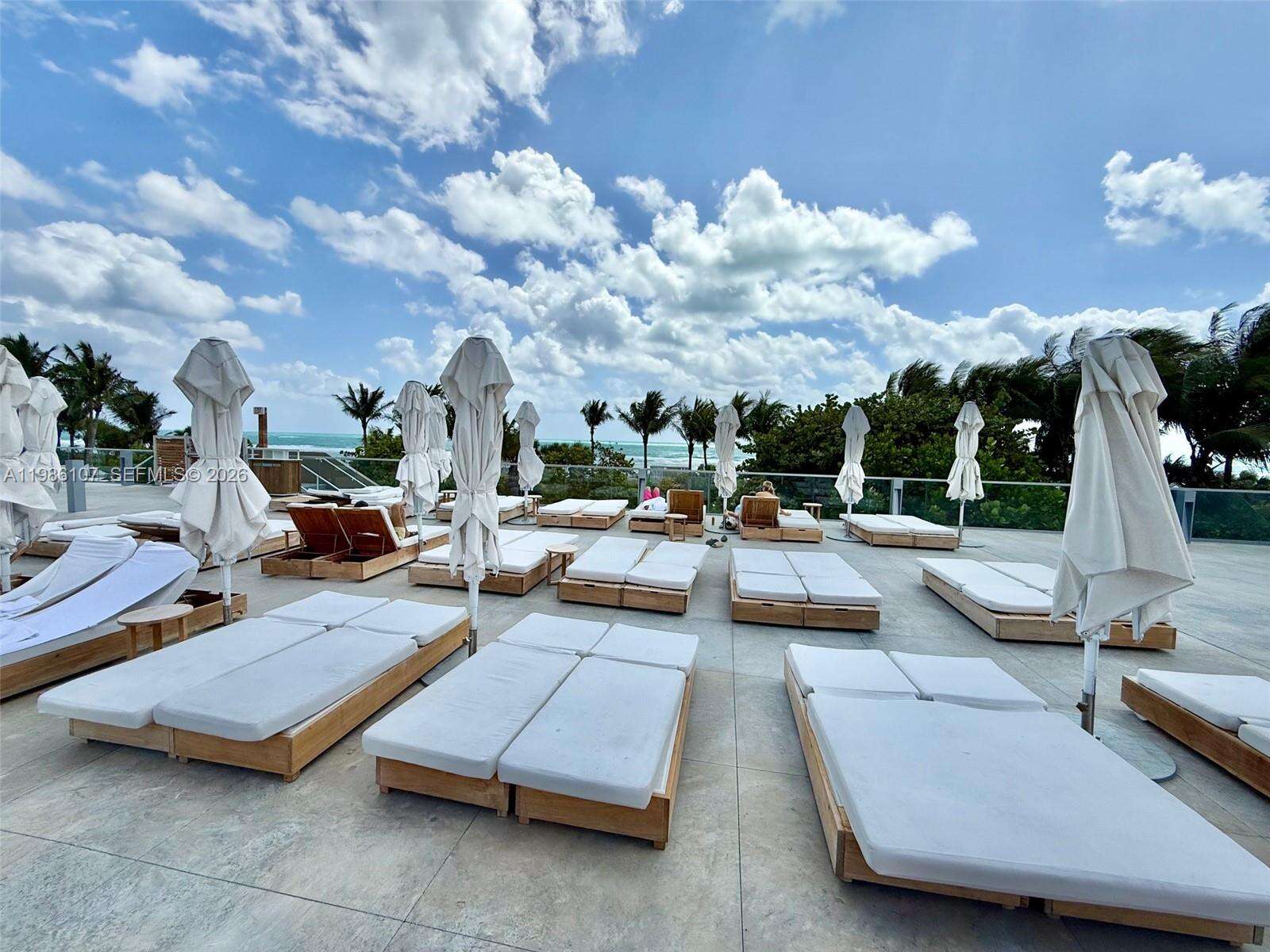 Roney Palace Unit #931 | Picture 19