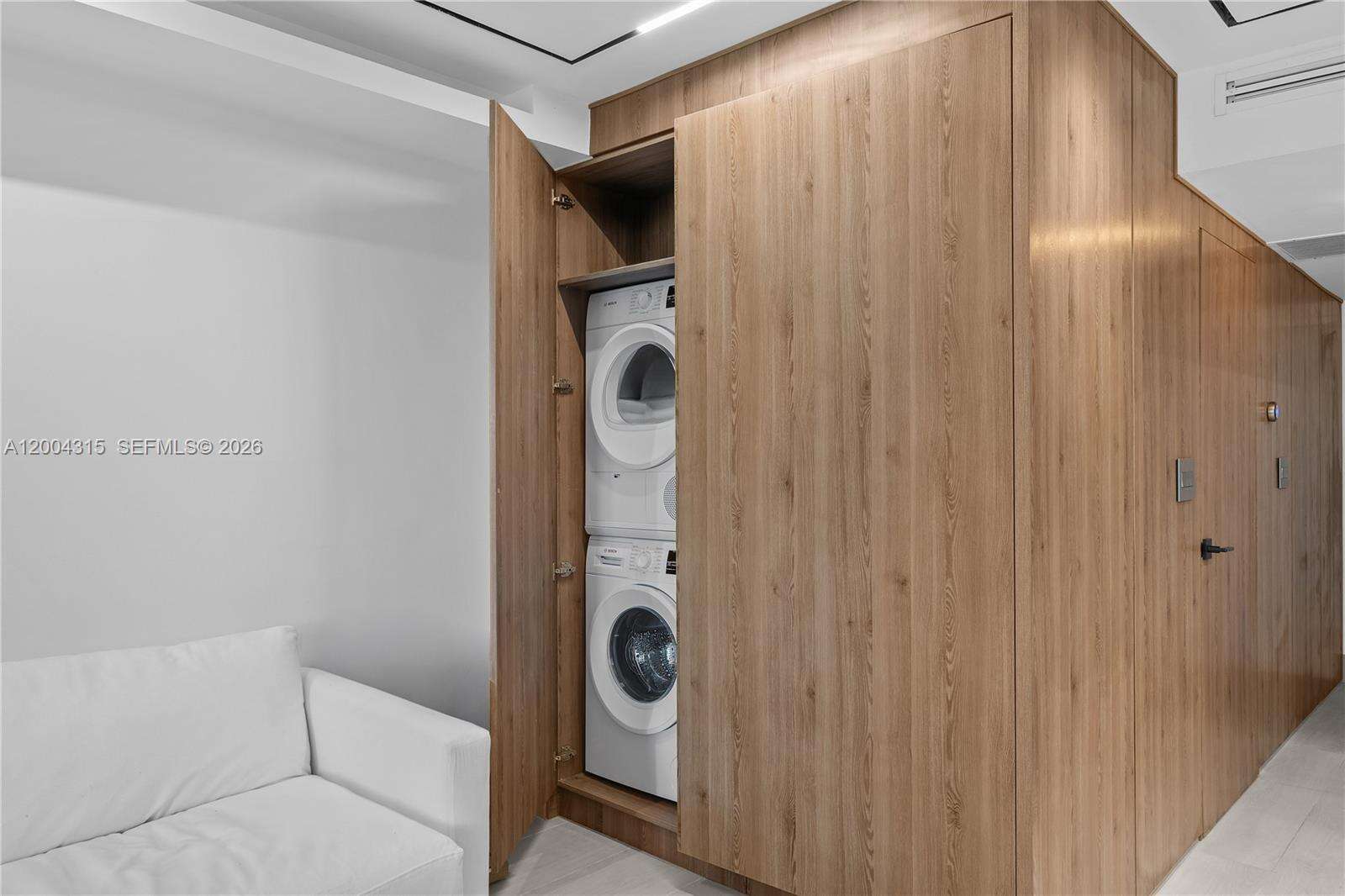 Roney Palace Unit #432 | Picture 13