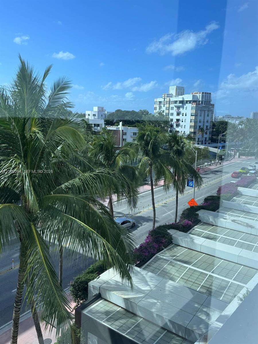 Roney Palace Unit #427 | Picture 18