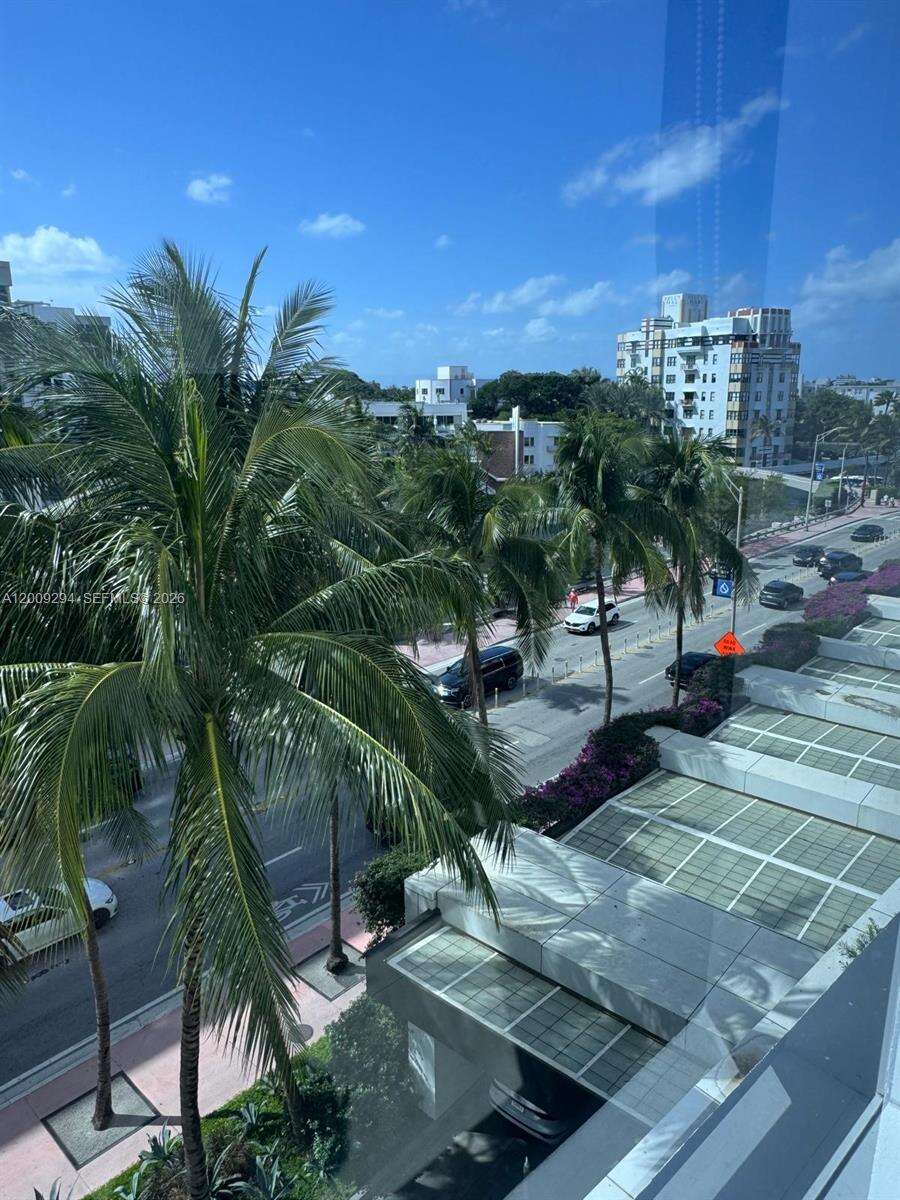 Roney Palace Unit #427 | Picture 21