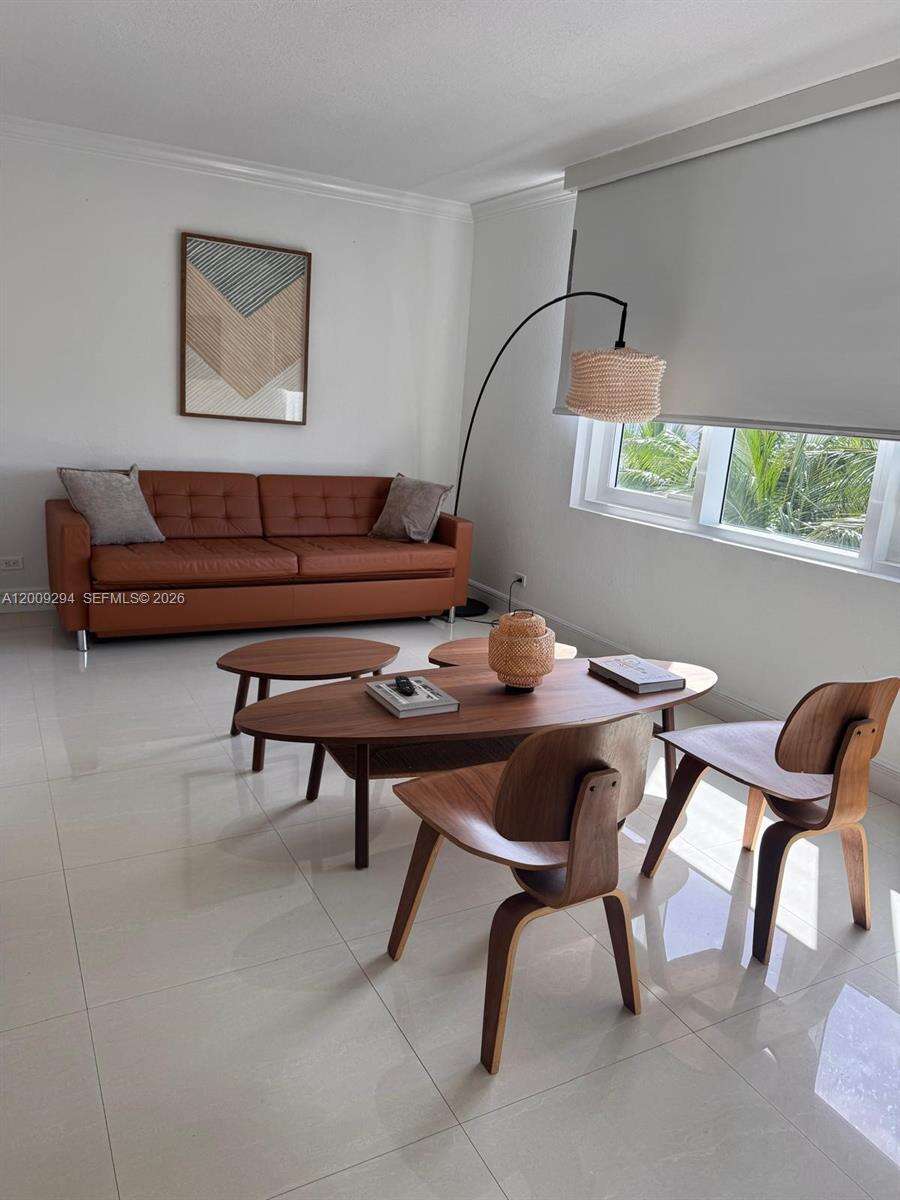 Roney Palace Unit #427 | Picture 6