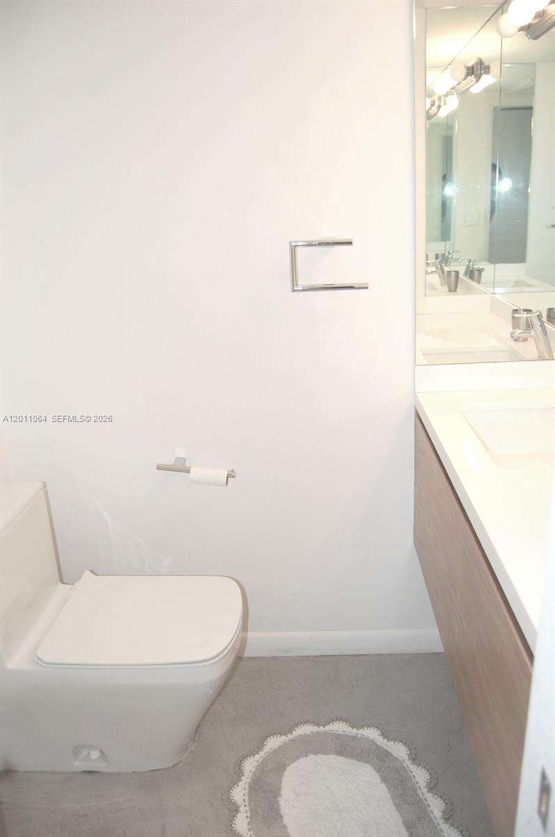 Roney Palace Unit #504 | Picture 20