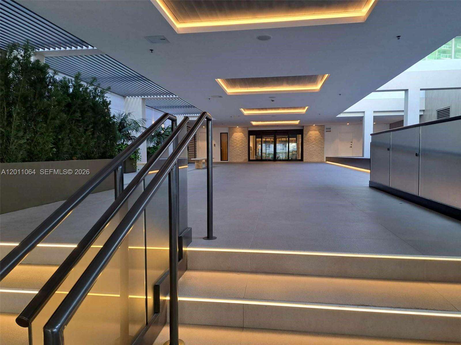 Roney Palace Unit #504 | Picture 32