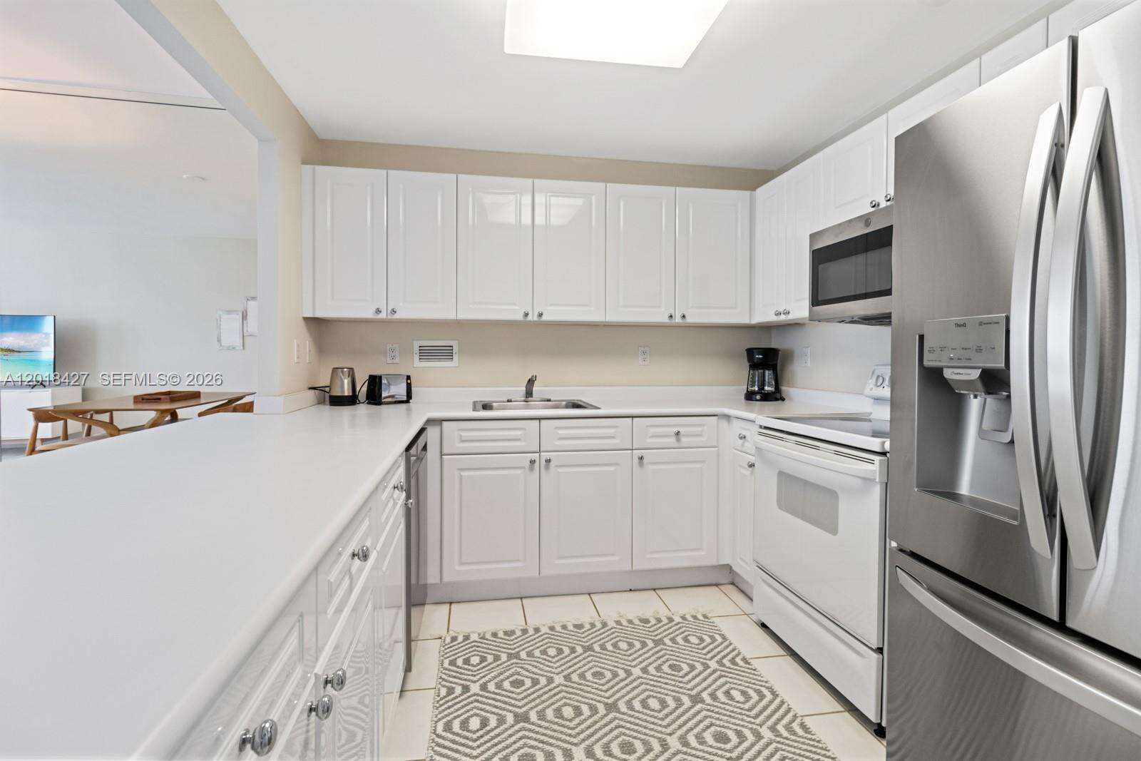 Roney Palace Unit #404 | Picture 5