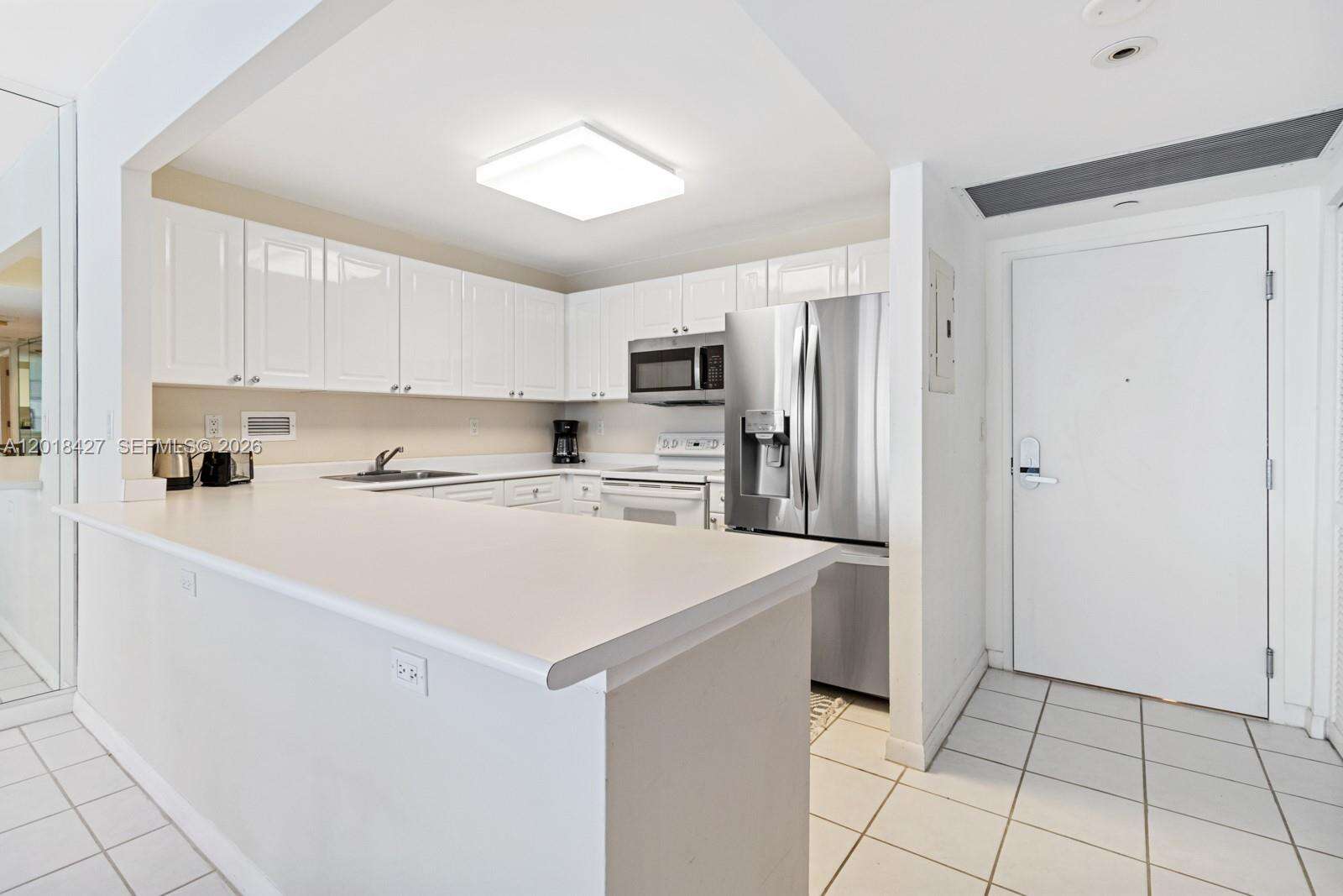 Roney Palace Unit #404 | Picture 6