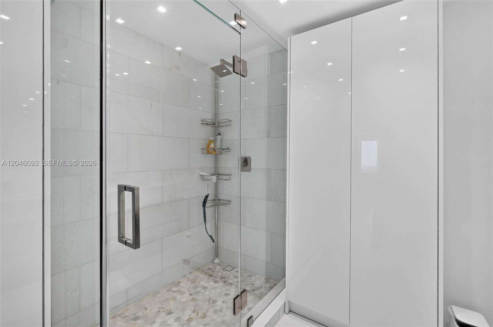 Roney Palace Unit #440-443 | Picture 15