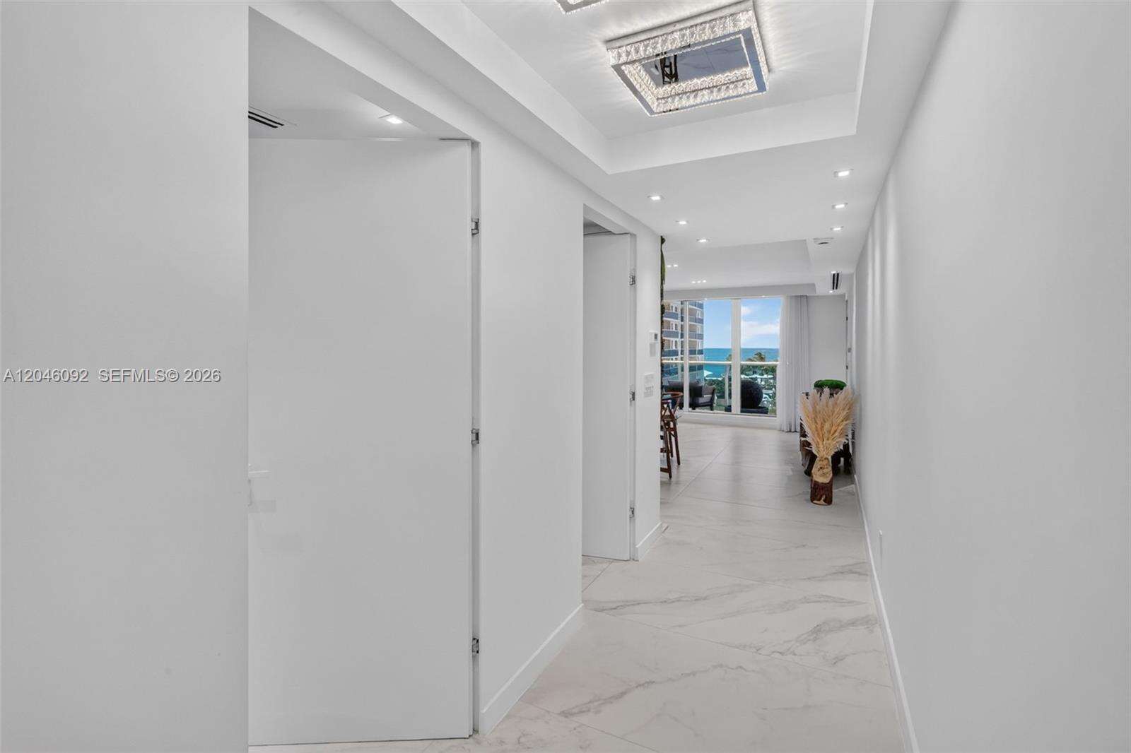 Roney Palace Unit #440-443 | Picture 29