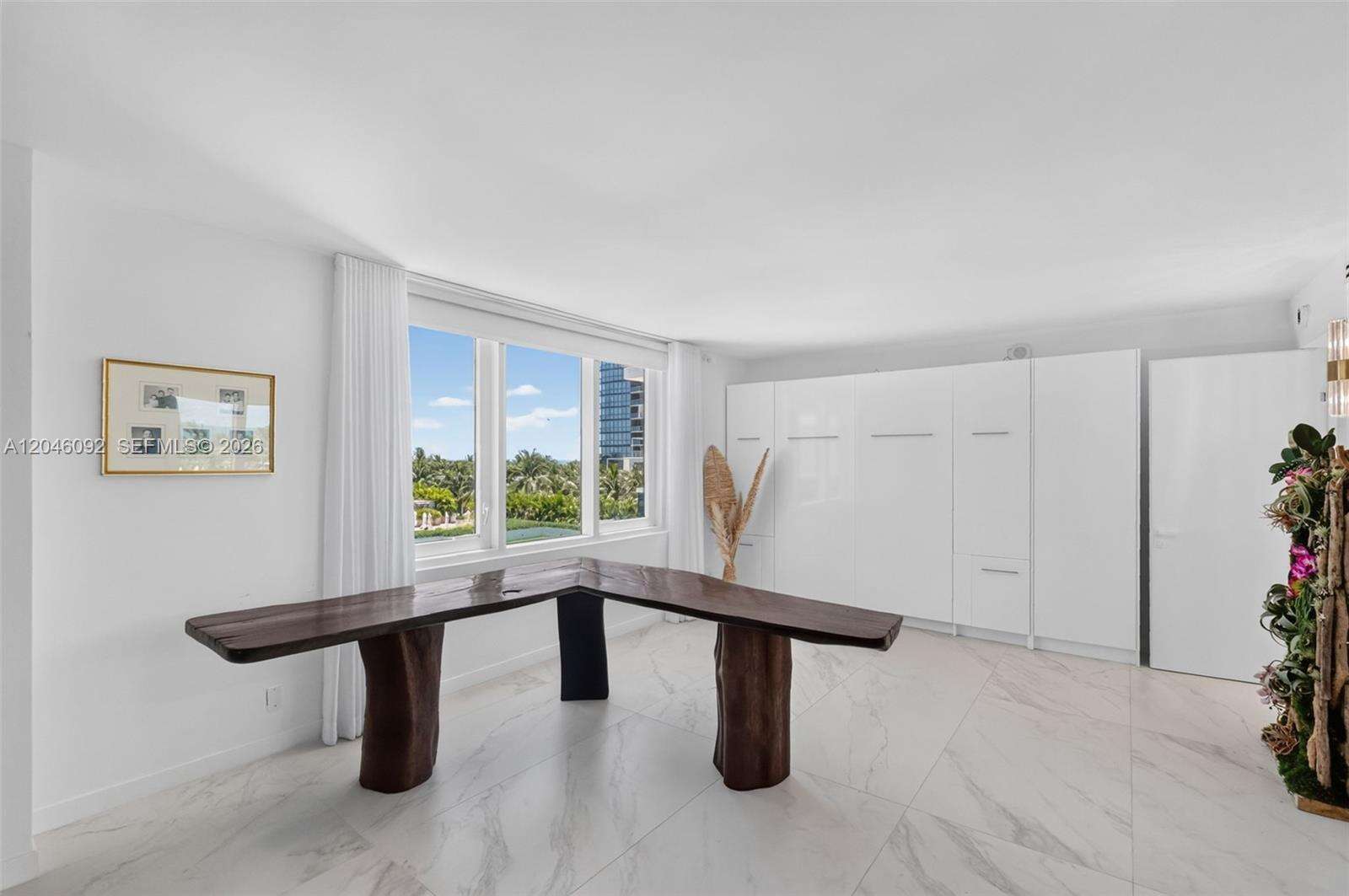 Roney Palace Unit #440-443 | Picture 34