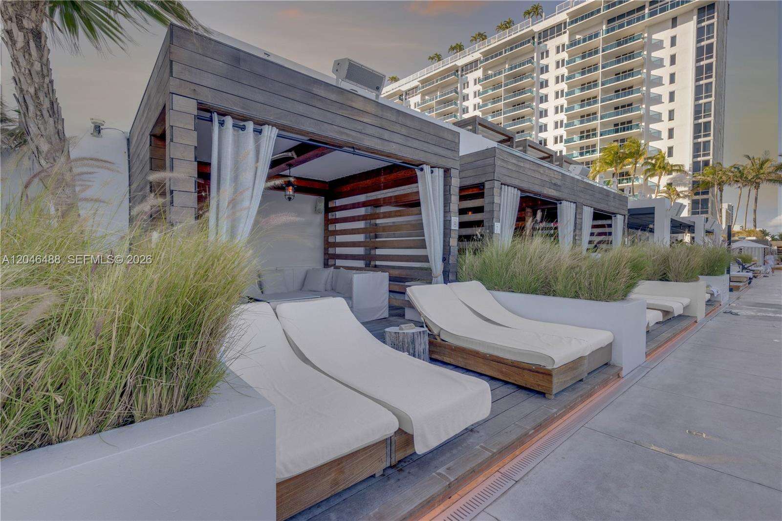 Roney Palace Unit #PH22 | Picture 23