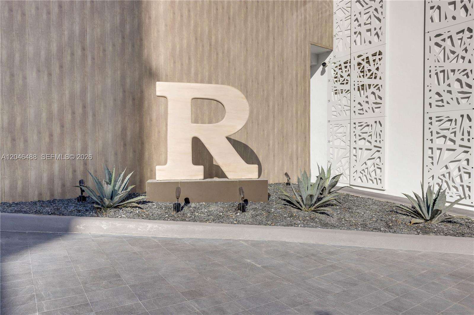 Roney Palace Unit #PH22 | Picture 26
