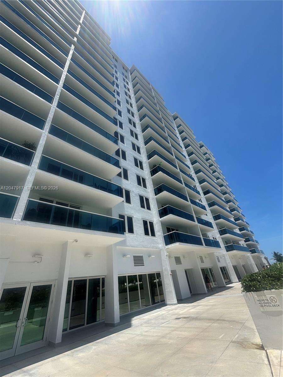 Roney Palace Unit #833 | Picture 23