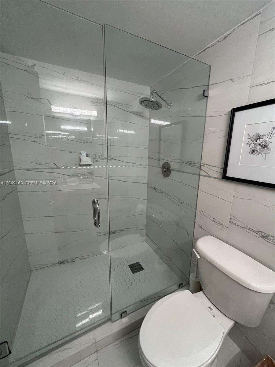 Roney Palace Unit #326 | Picture 14