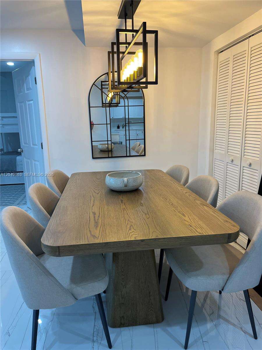 Roney Palace Unit #326 | Picture 6