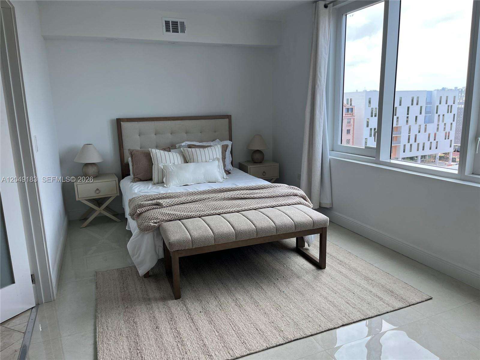 Roney Palace Unit #731 | Picture 14