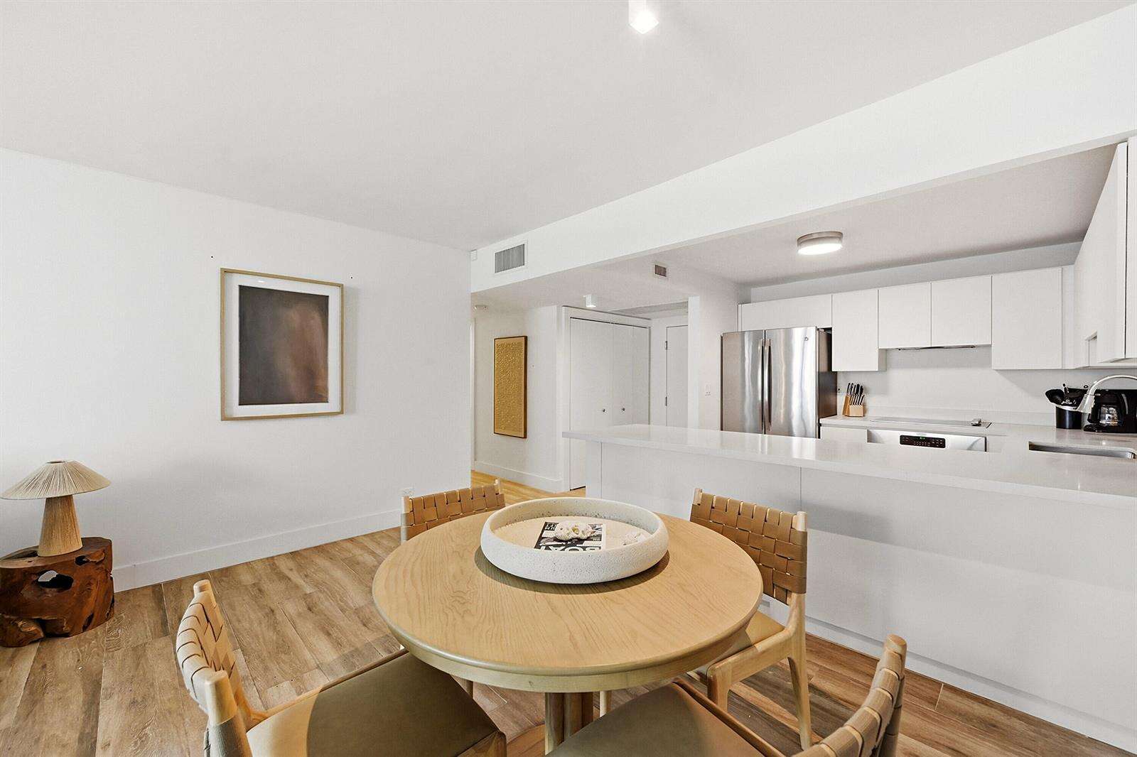Roney Palace Unit #1205 | Picture 12