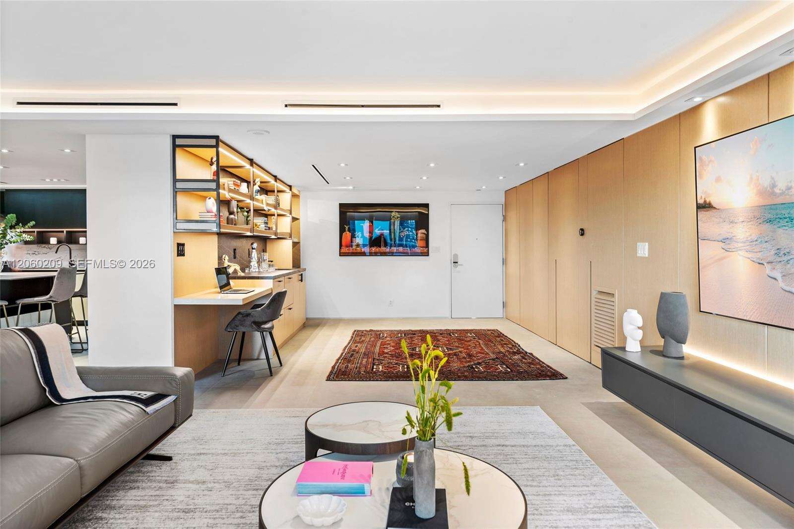 Roney Palace Unit #1004 | Picture 10