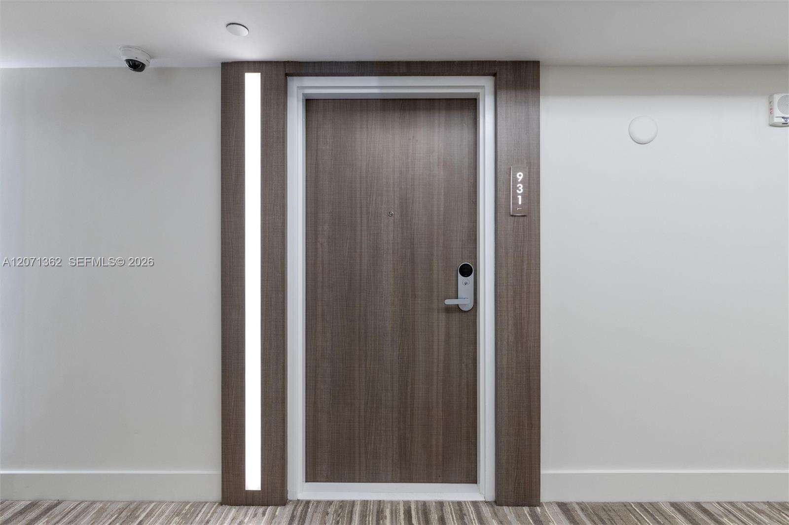 Roney Palace Unit #931 | Picture 2