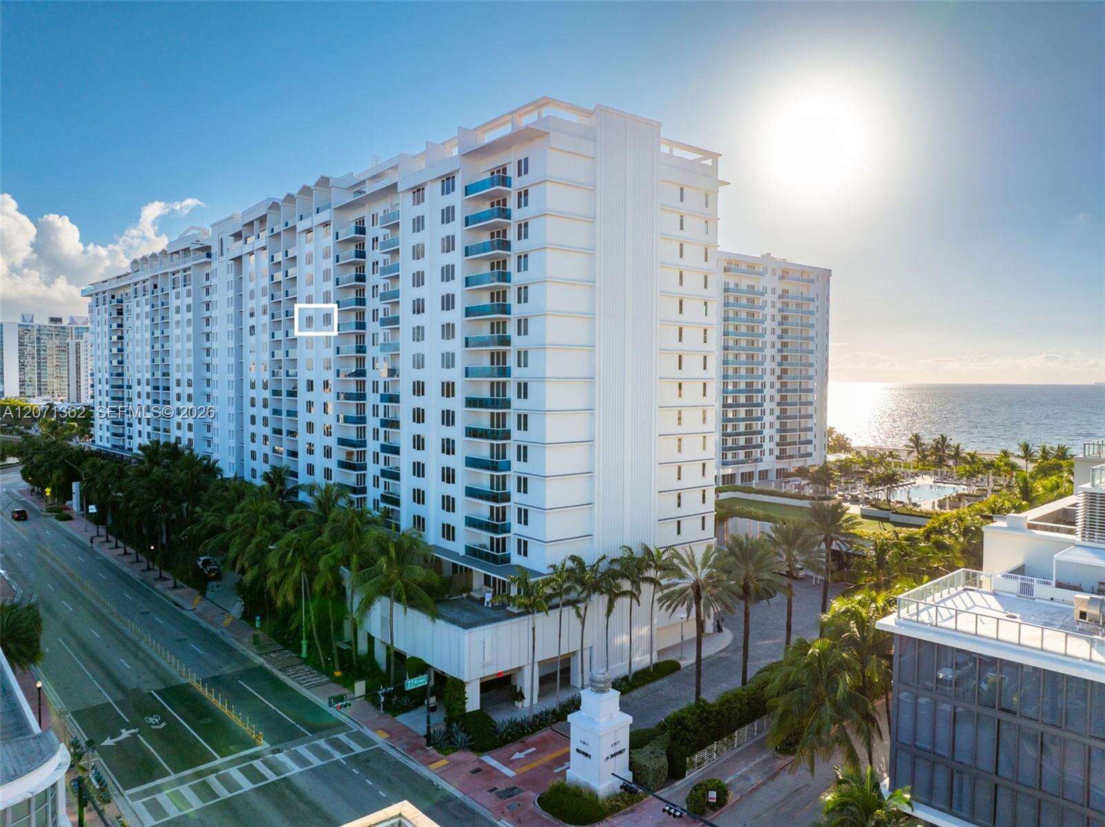 Roney Palace Unit #931 | Picture 19