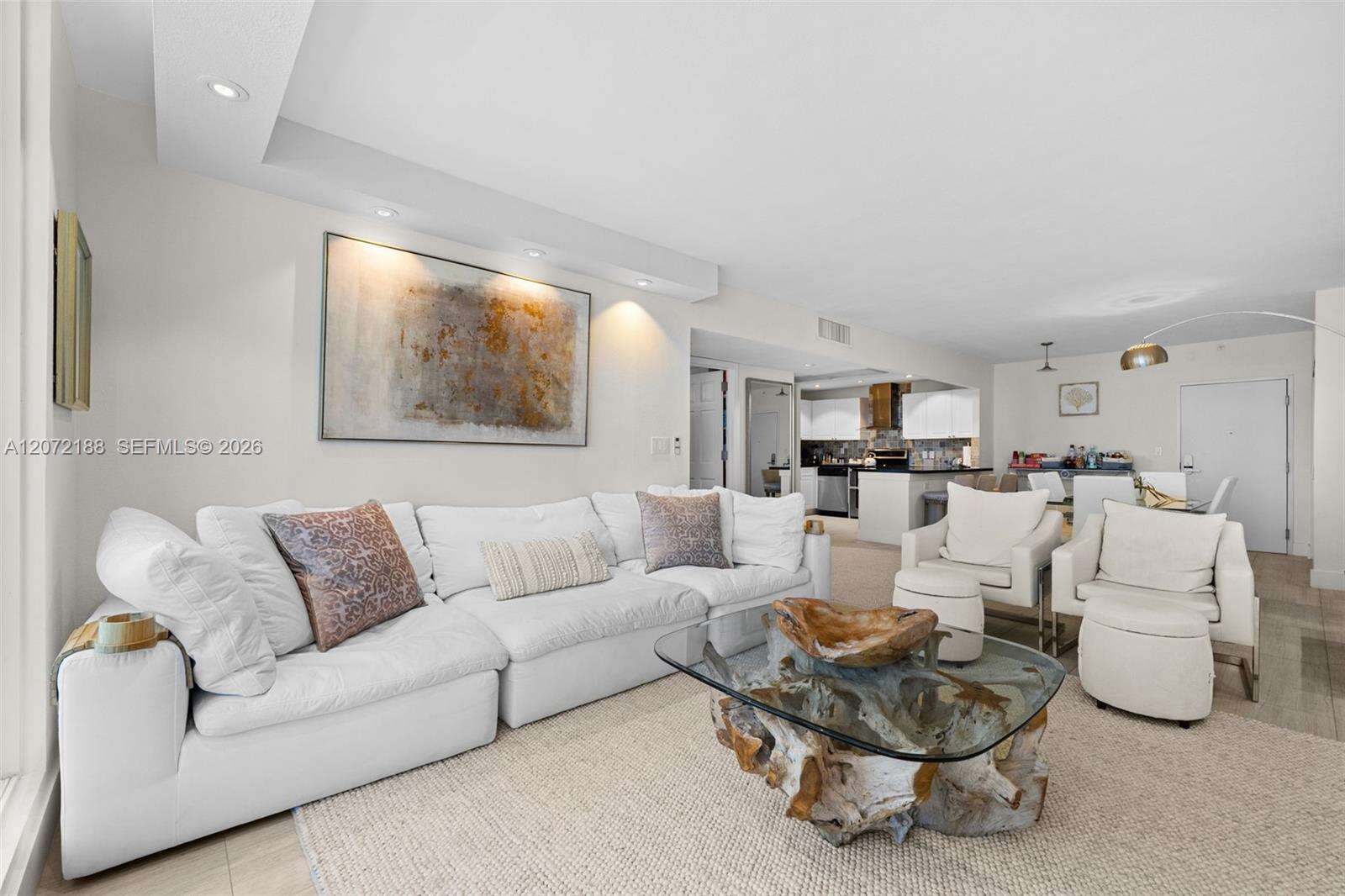 Roney Palace Unit #1007 | Picture 12