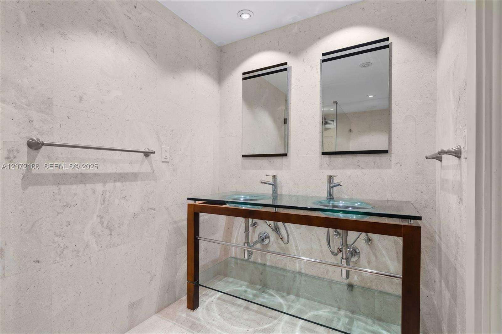 Roney Palace Unit #1007 | Picture 24