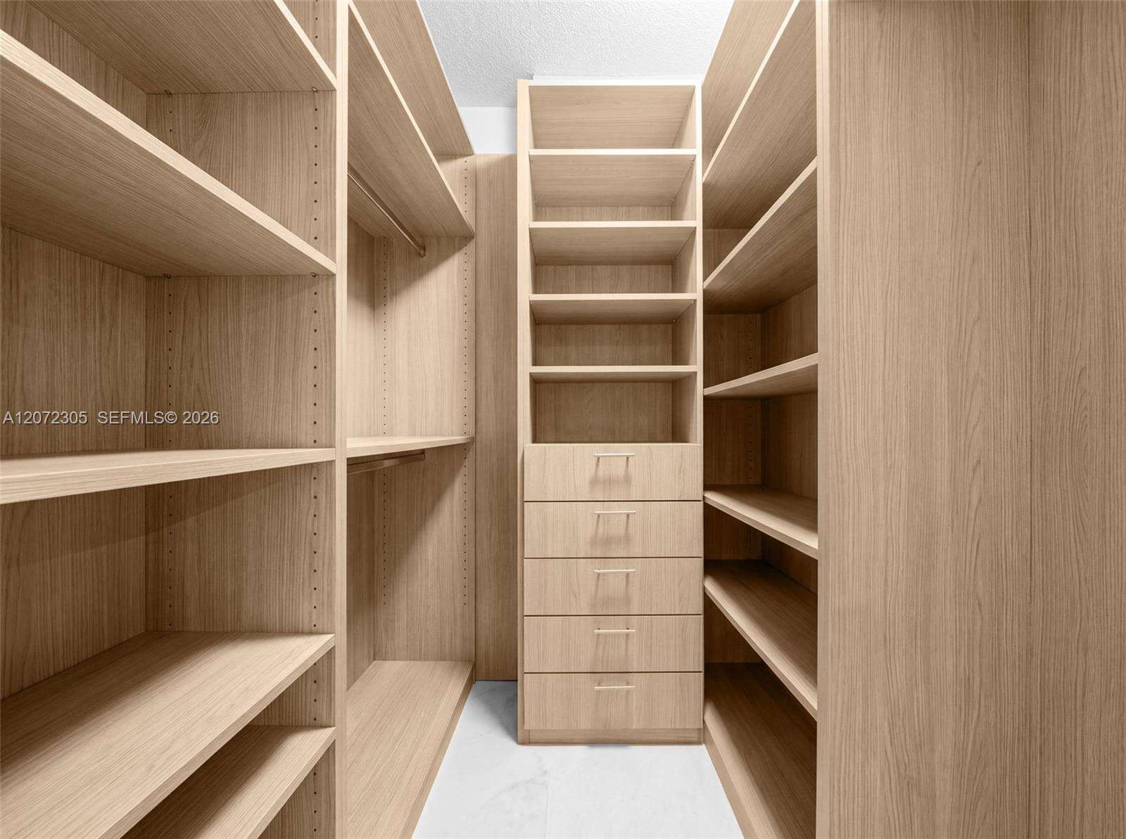 Roney Palace Unit #1014 | Picture 19