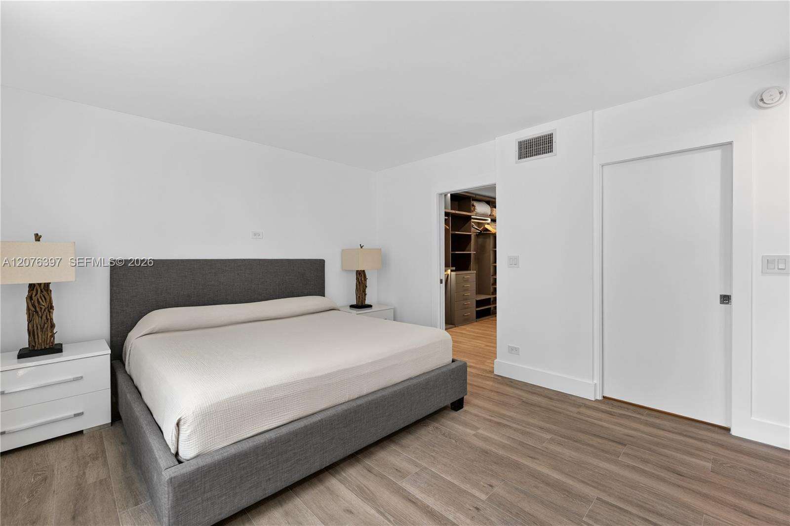 Roney Palace Unit #415 | Picture 11