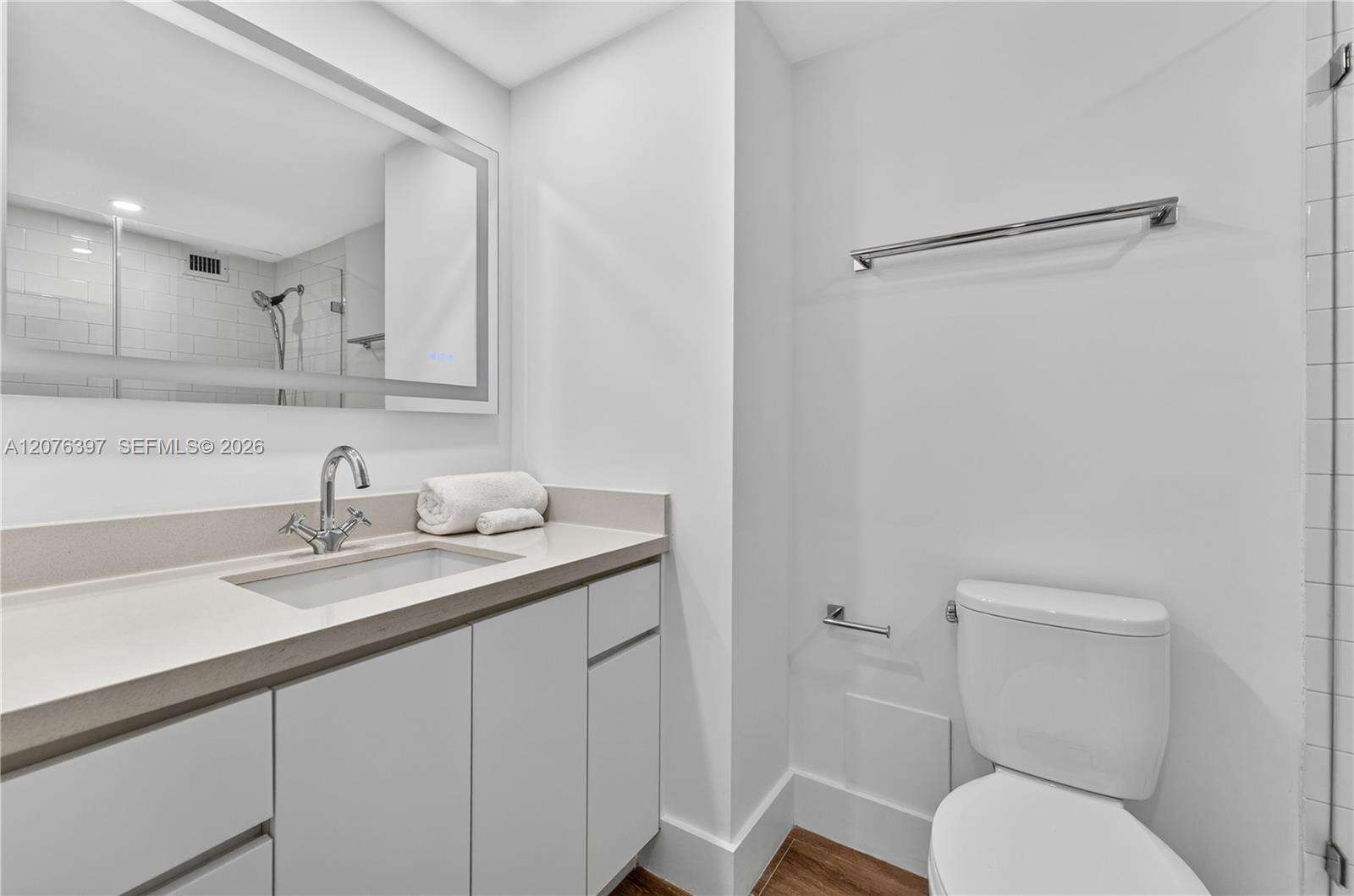 Roney Palace Unit #415 | Picture 22