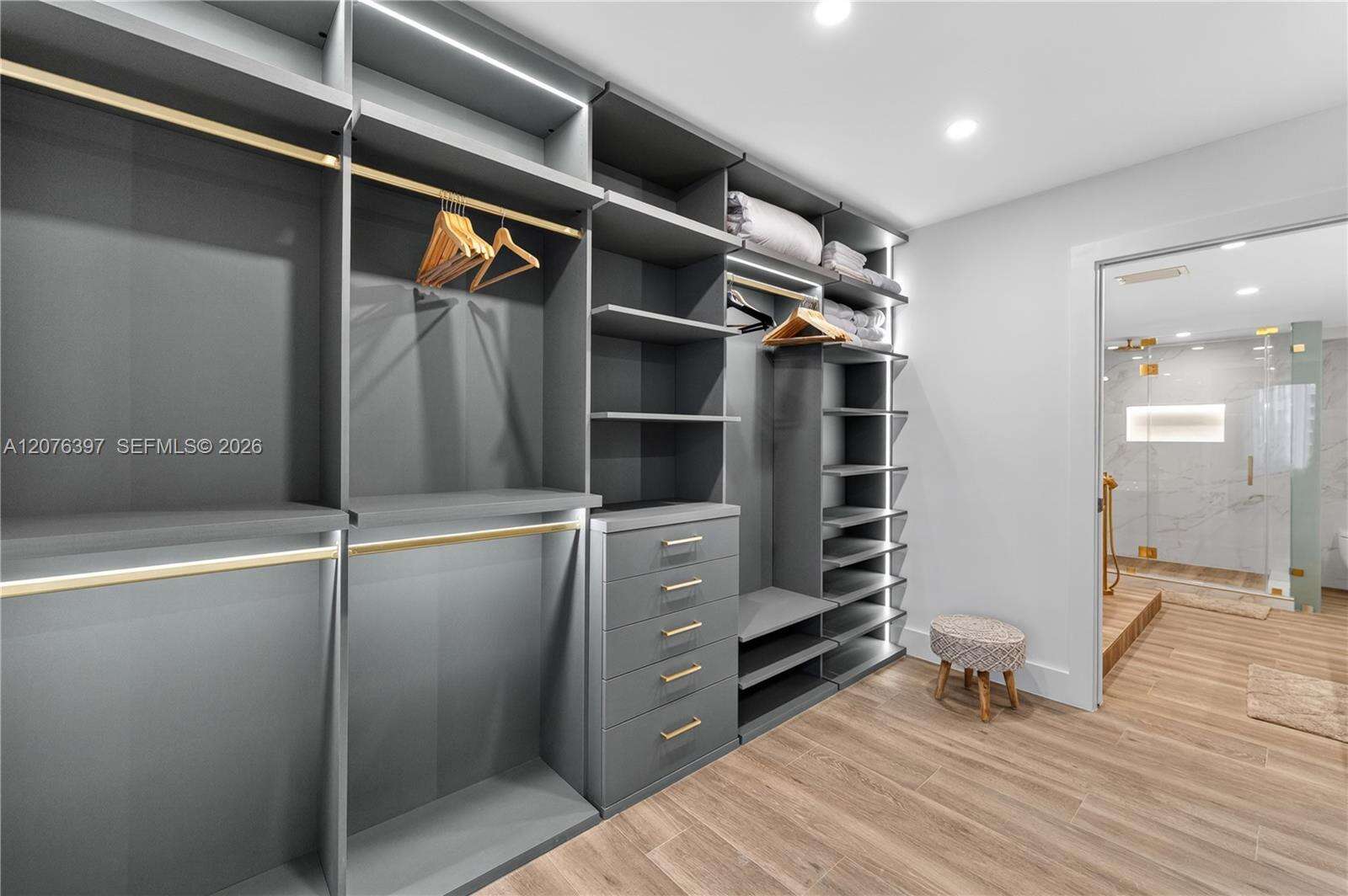 Roney Palace Unit #415 | Picture 6