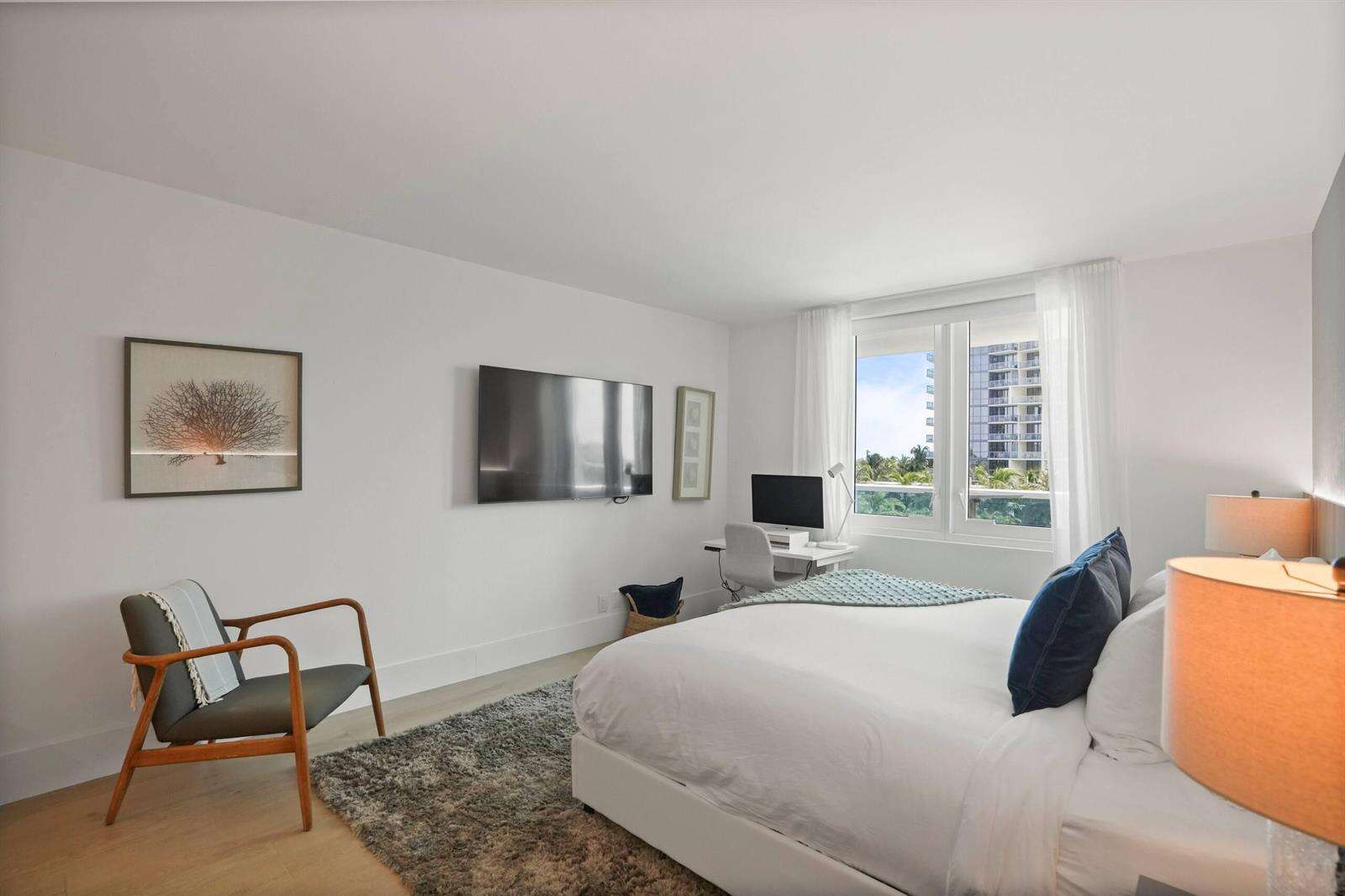 Roney Palace Unit #407 | Picture 9