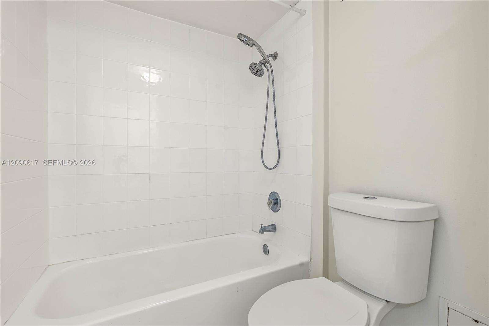 Roney Palace Unit #1420 | Picture 15