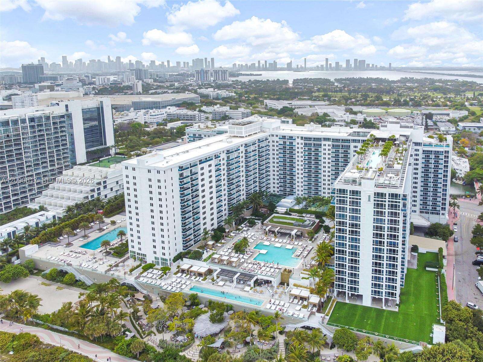 Roney Palace Unit #1420 | Picture 19