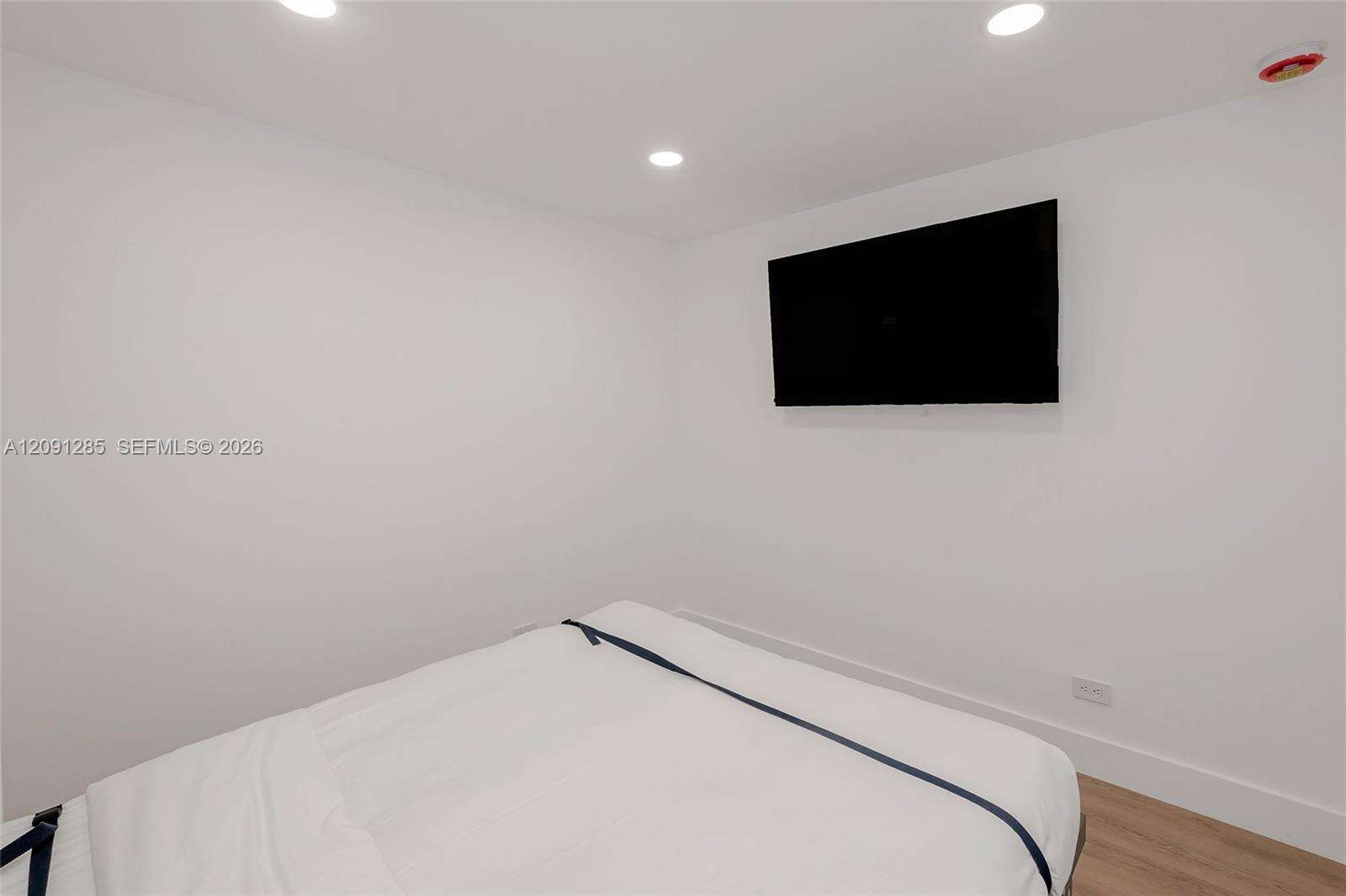 Roney Palace Unit #834 | Picture 15