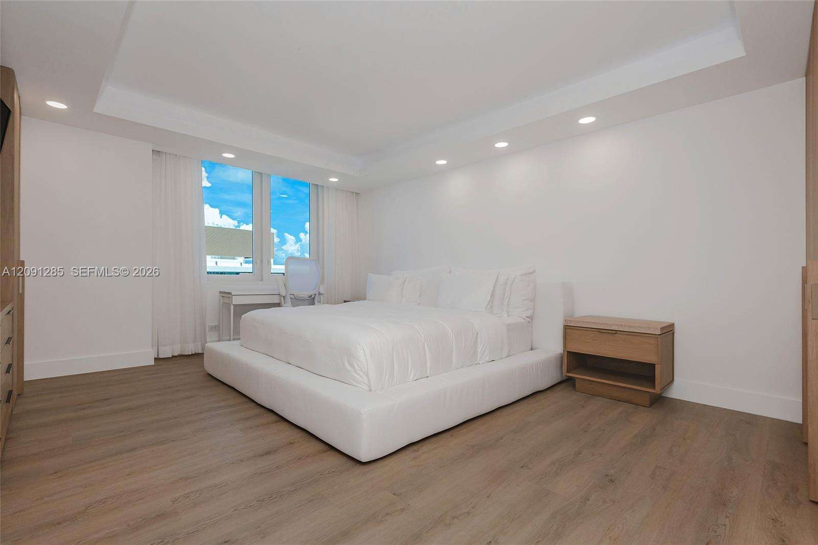Roney Palace Unit #834 | Picture 19