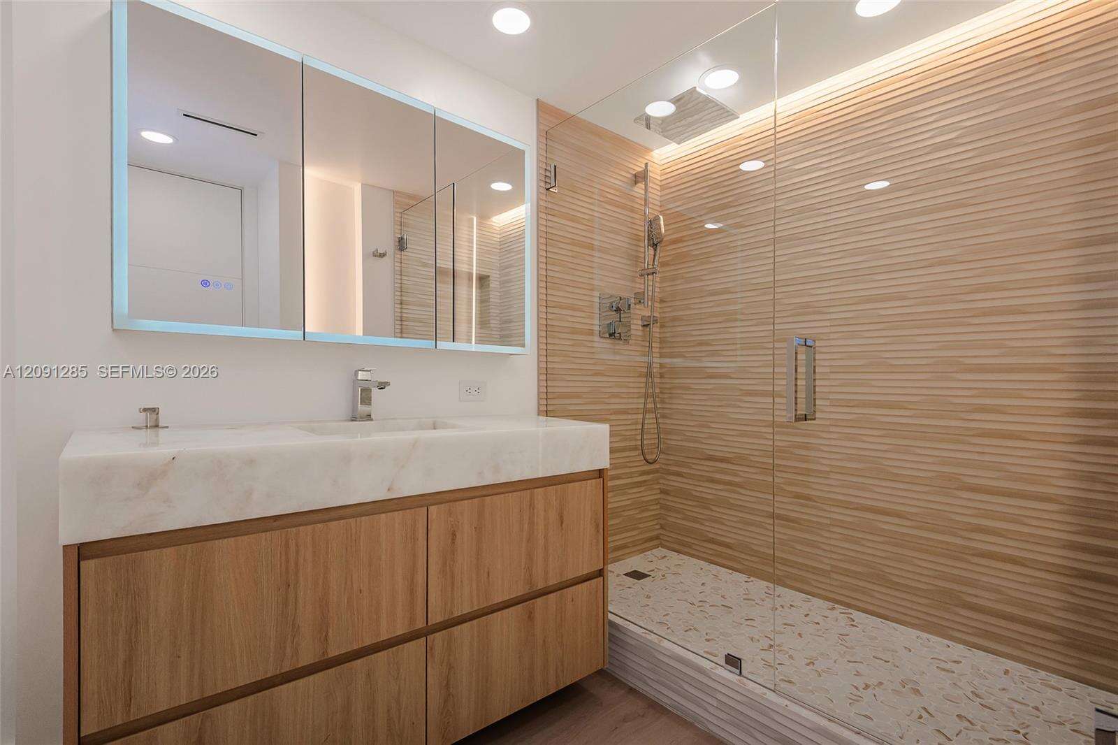 Roney Palace Unit #834 | Picture 24