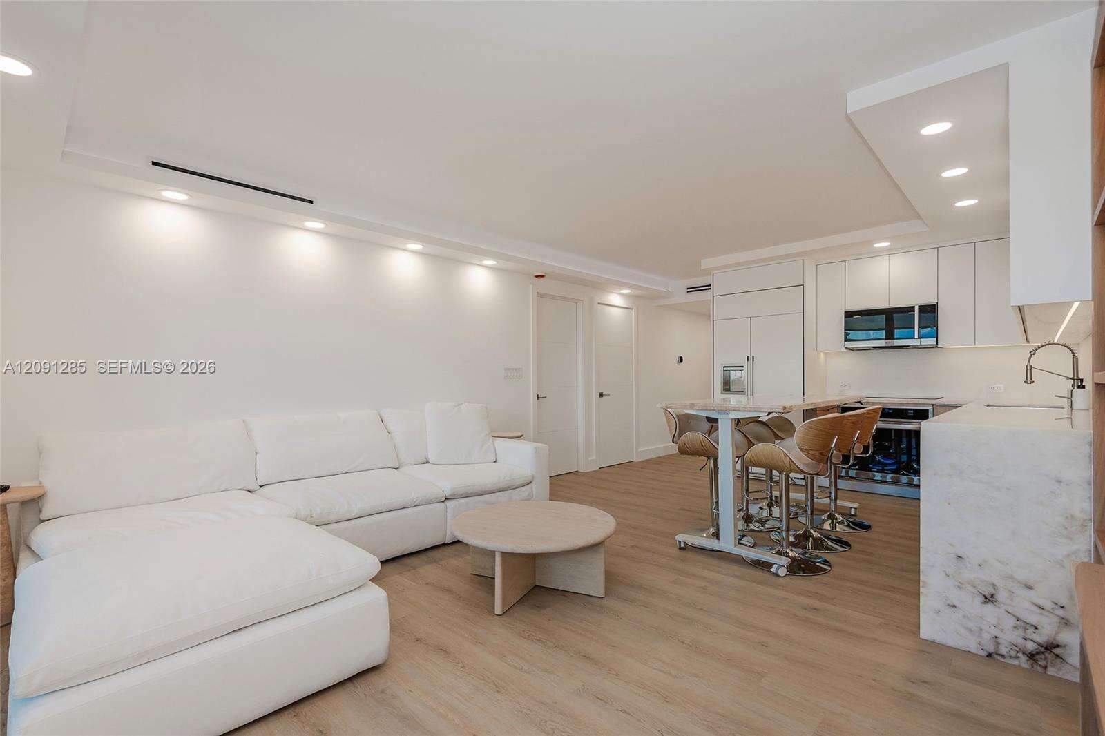 Roney Palace Unit #834 | Picture 5
