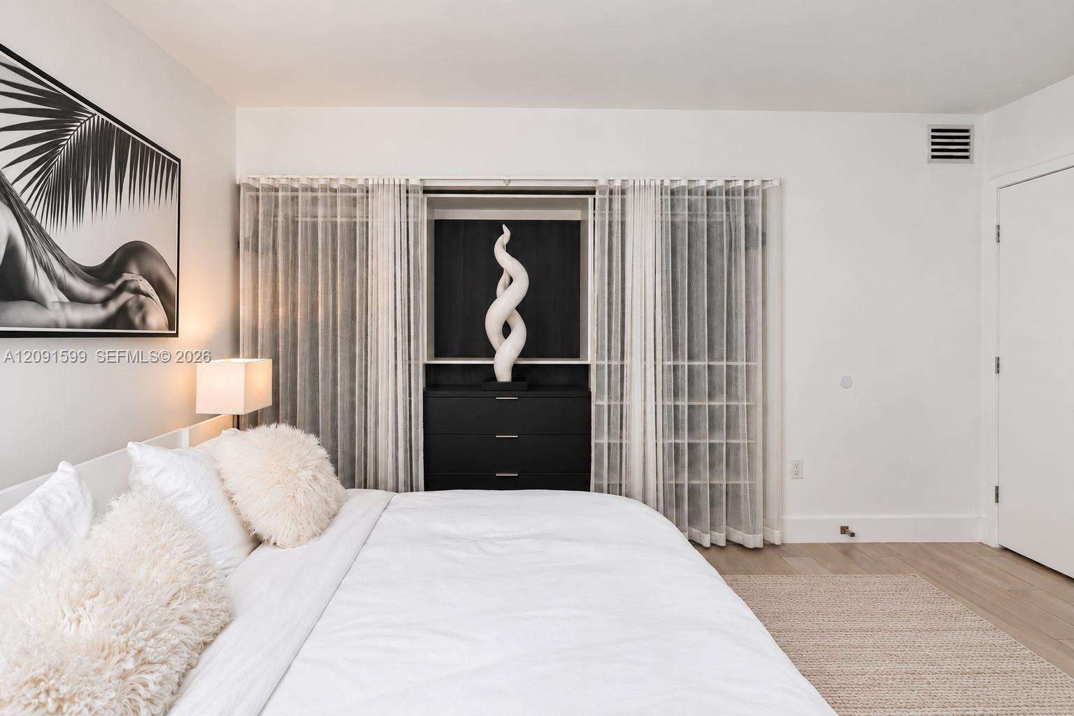Roney Palace Unit #318 | Picture 12