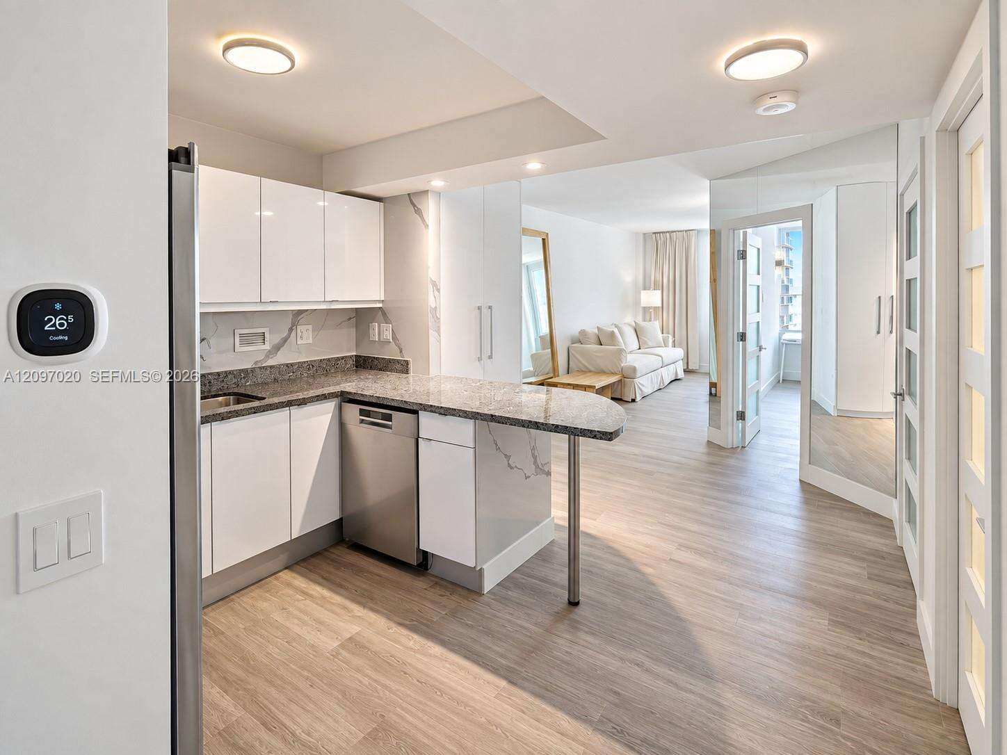Roney Palace Unit #742 | Picture 1