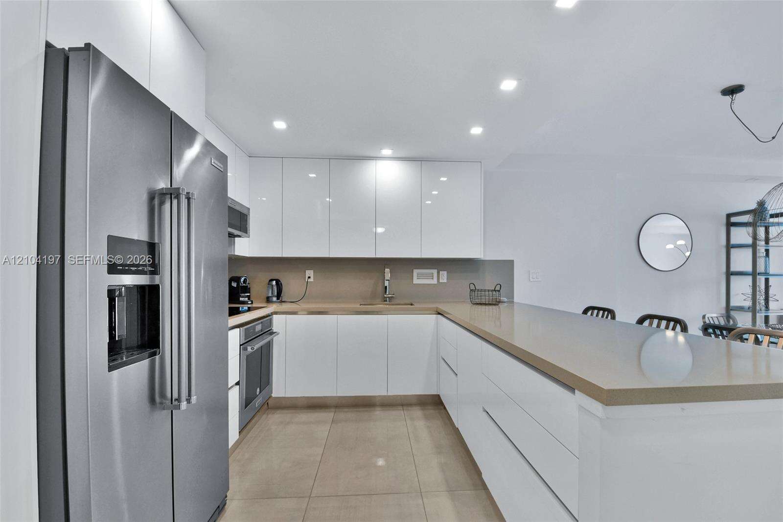 Roney Palace Unit #303 | Picture 6