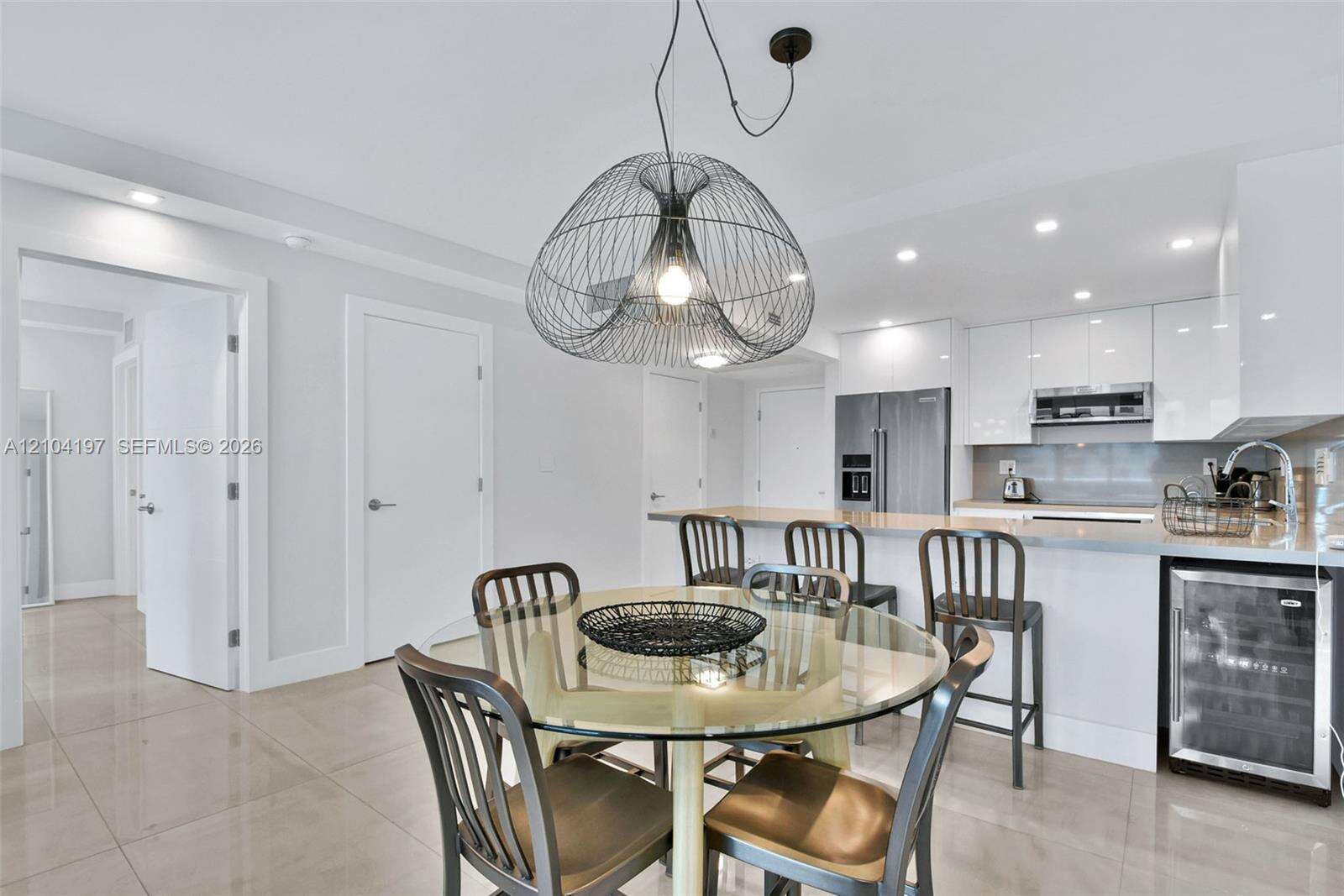 Roney Palace Unit #303 | Picture 9