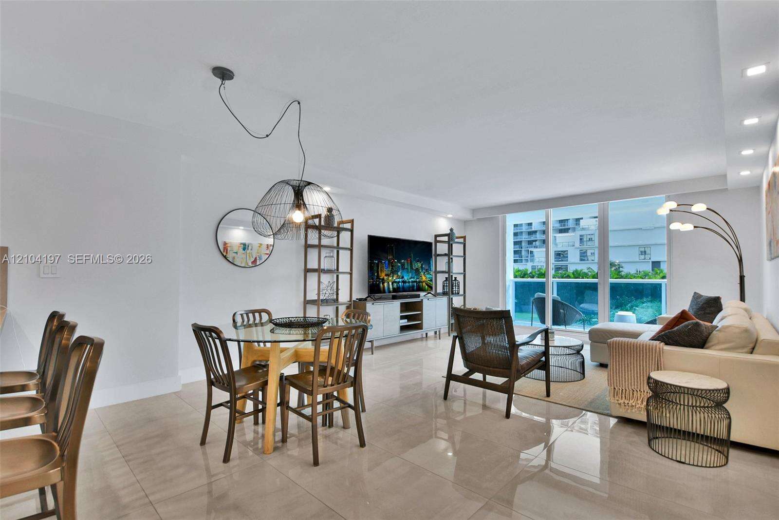 Roney Palace Unit #303 | Picture 10