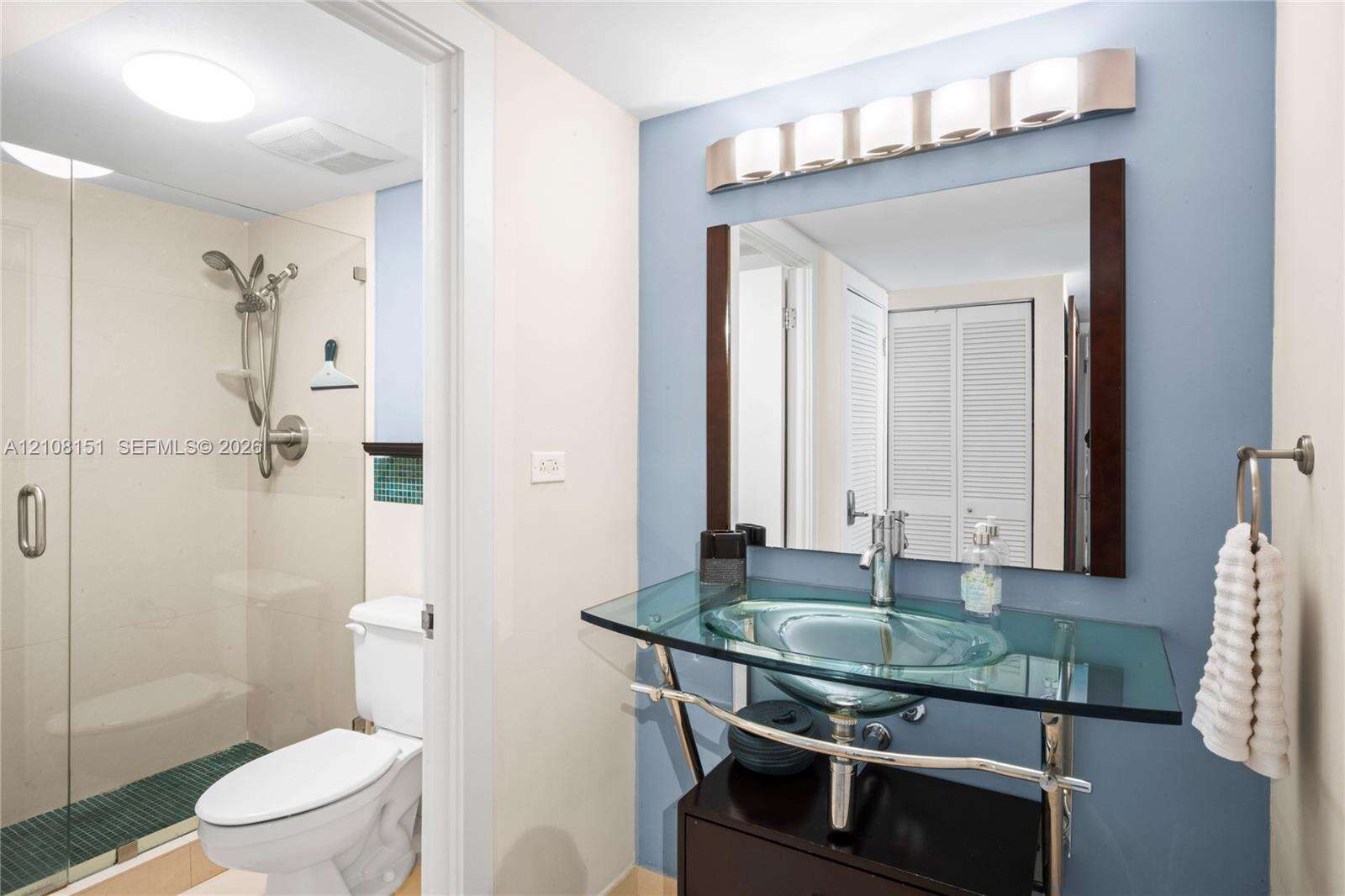 Roney Palace Unit #1006 | Picture 15