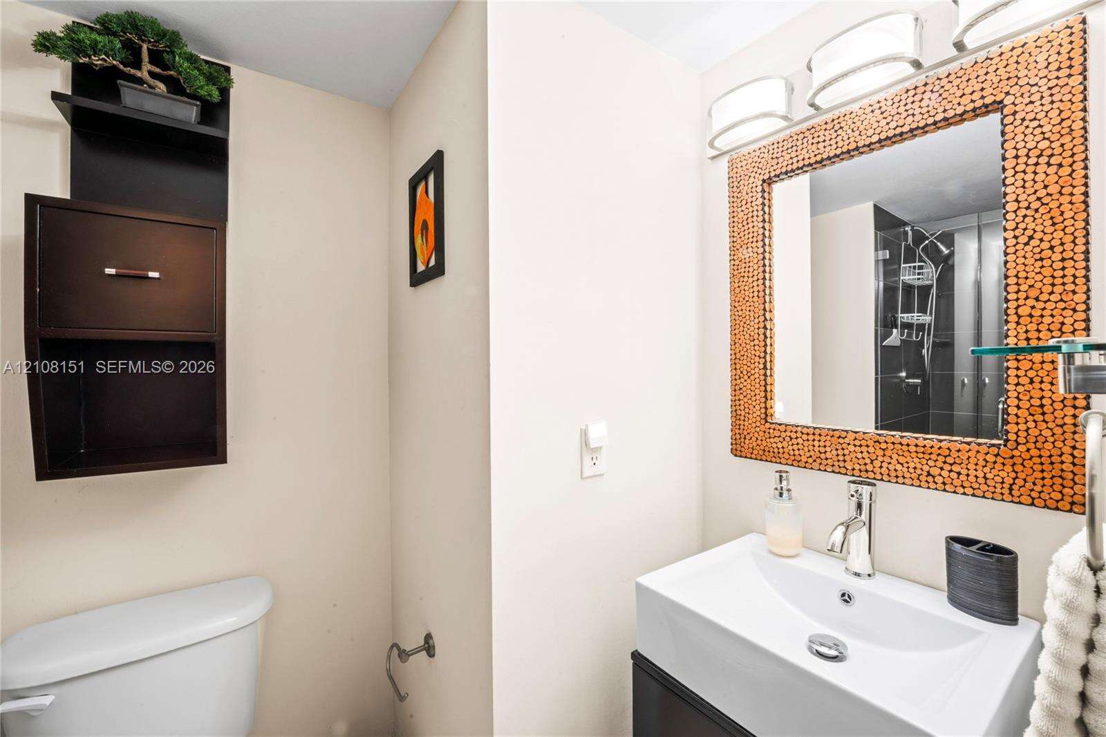 Roney Palace Unit #1006 | Picture 18