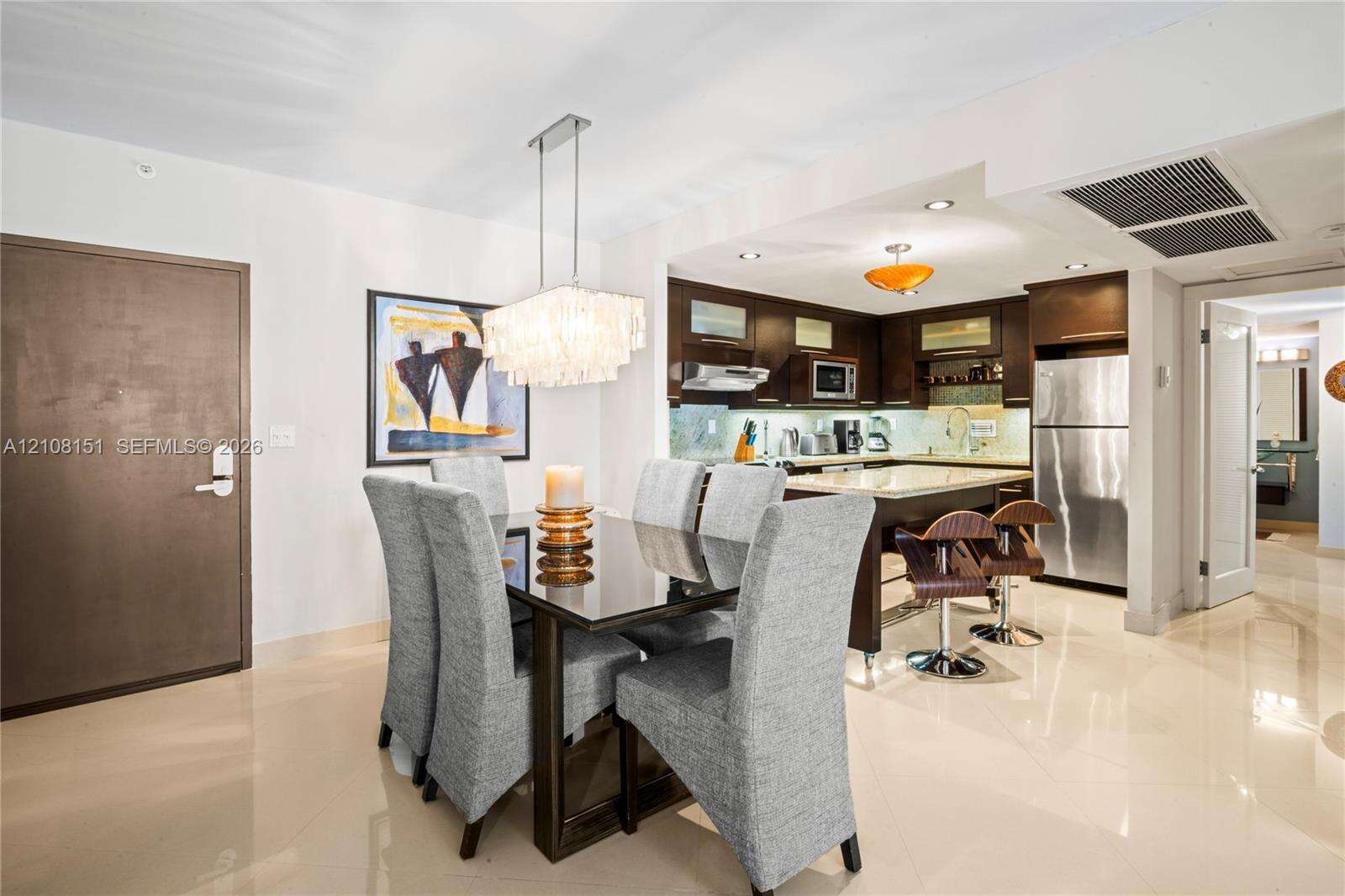 Roney Palace Unit #1006 | Picture 6