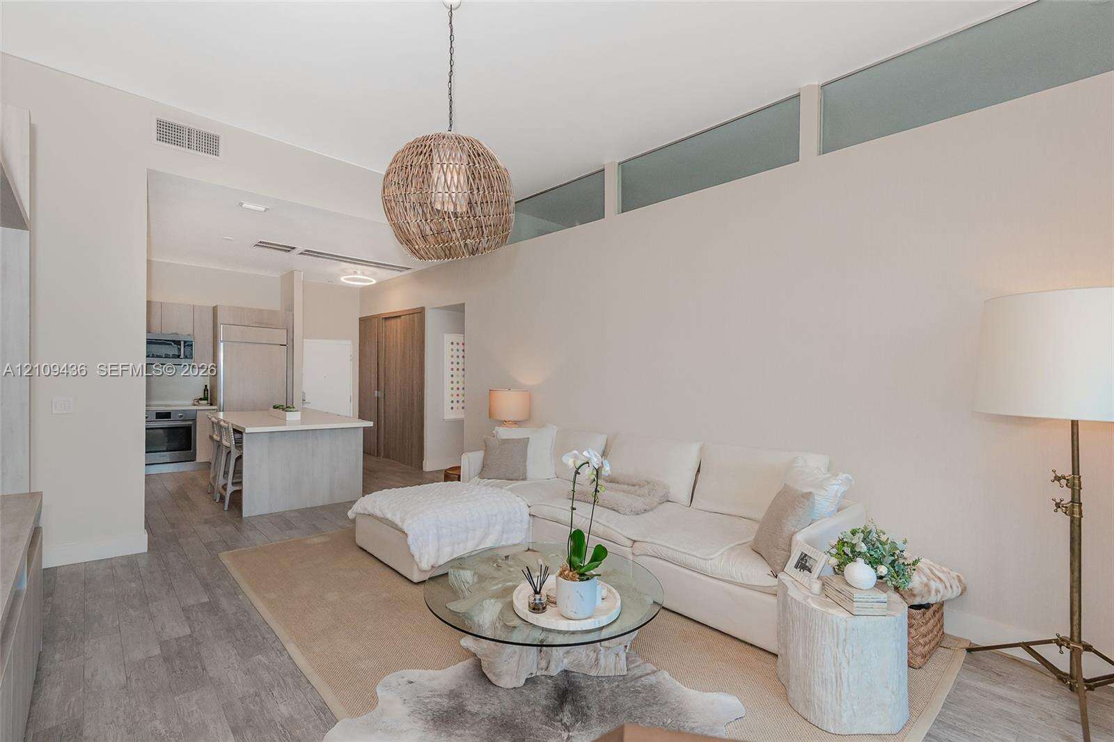 Roney Palace Unit #1615 | Picture 11
