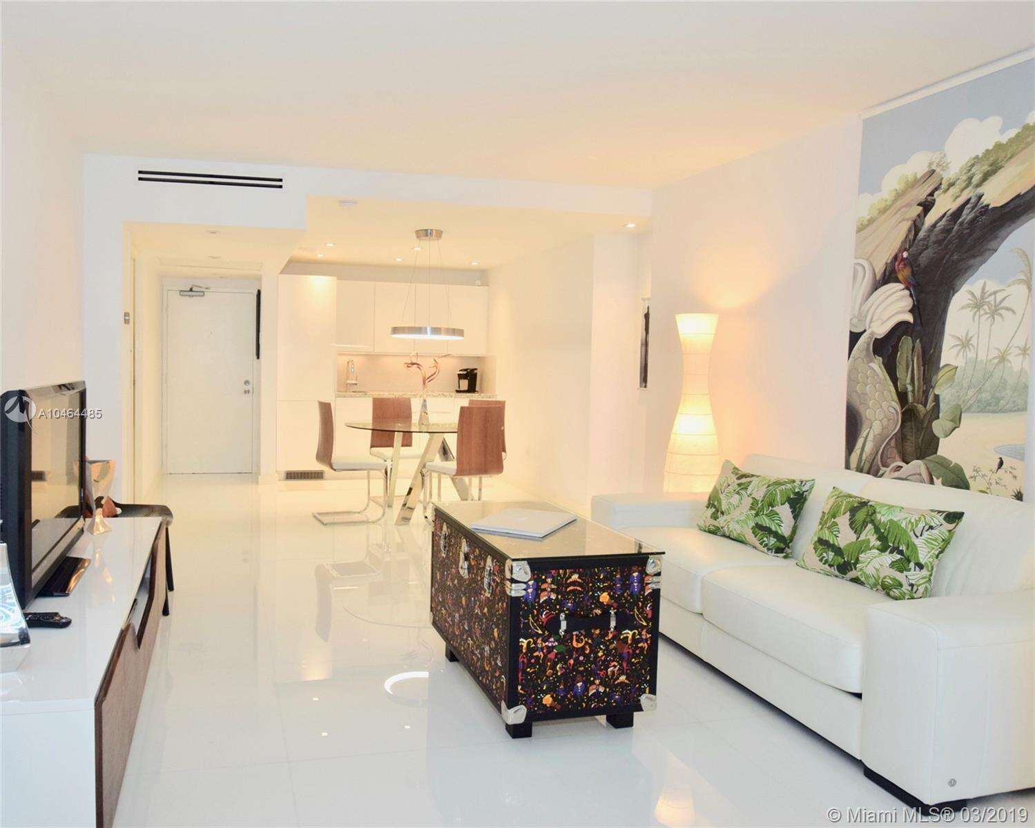 Roney Palace Unit #815/814 | Picture 14