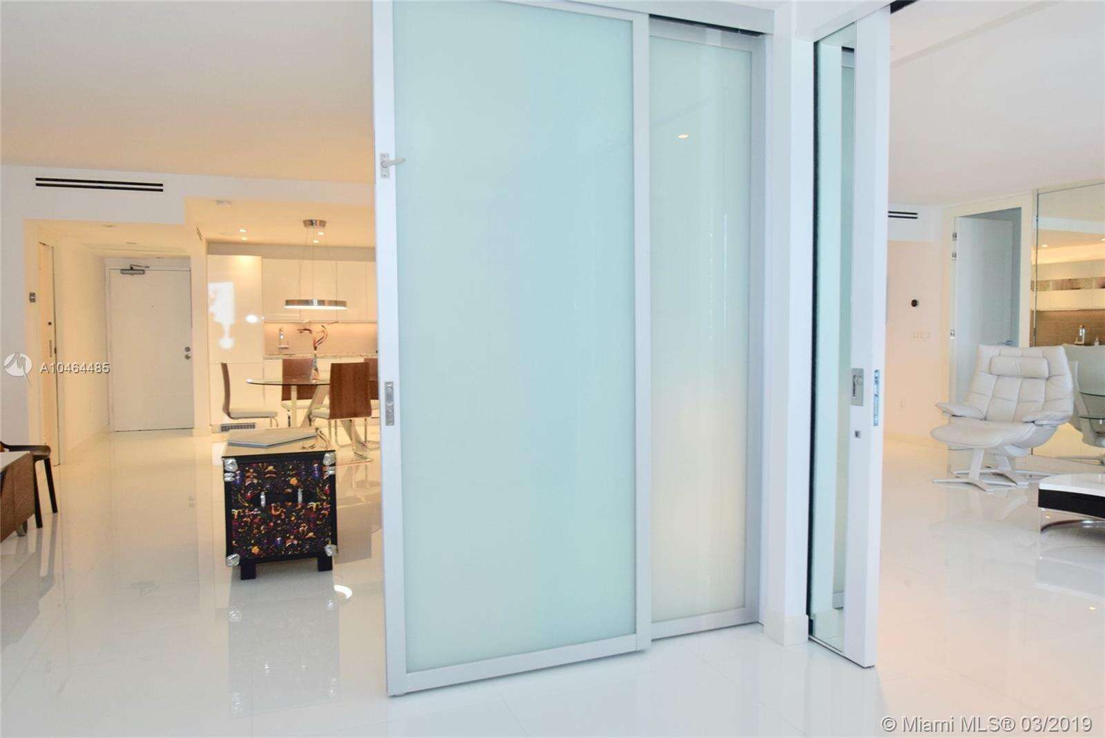 Roney Palace Unit #815/814 | Picture 10