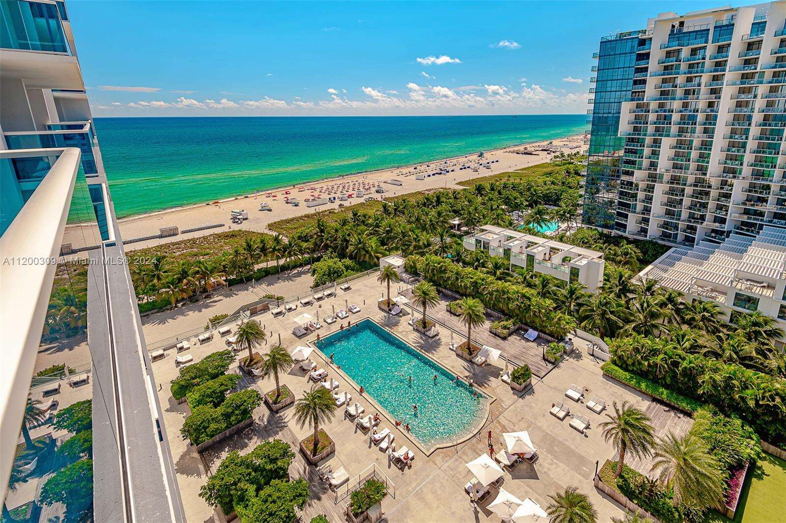 Roney Palace Unit #1506 | Picture 3