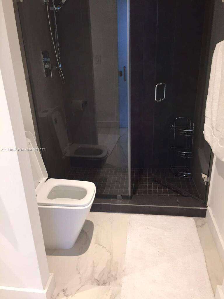 Roney Palace Unit #1503 | Picture 18